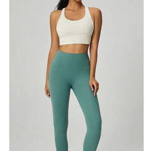 Conjunto Deportivo de Yoga para Mujer, Diseño Sólido, Transpirable, Tallas Grandes, Cintura Elástica, Spandex/Nylon, Elástico en 4 Direcciones, Conjunto de 2 Piezas, Pakistán - Product Image 4