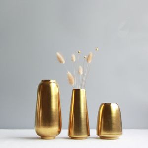 Minimalist Metal Flower <b>Vase</b> With Durable Build Perfect For Bedroom Living Room And Hotel Decor Themes - Product Image 3