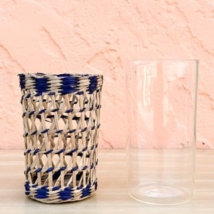 Porte-gobelet à emporter enveloppes en jonc de mer pour tasses et tasses en gros manches de verrerie en paille de raphia - Product Image 1