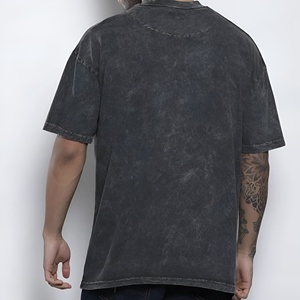 เสื้อยืดผู้ชายสไตล์วินเทจ ลุคสตรีทแวร์ ทรงหลวม ผ้าฝ้าย ซักย้อมสีแบบแอซิดวอช แขนสั้น ใส่สบายๆ สำหรับฤดูร้อน เหมาะกับสไตล์สตรีทแฟชั่น - Product Image 5