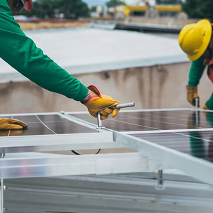 โครงอะลูมิเนียมสำหรับระบบพลังงานแสงอาทิตย์  โครงอะลูมิเนียมน้ำหนักเบาสำหรับพลังงานแสงอาทิตย์ - Product Image 1