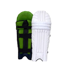 Protège-tibias de cricket personnalisés en cuir léger, taille, couleur, logo et design personnalisables, service OEM, articles de sport - Product Image 2
