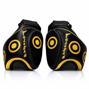 Cibles de frappe courbes Fairtex en cuir synthétique bleu, légères, pour l'entraînement technique - Product Image 1