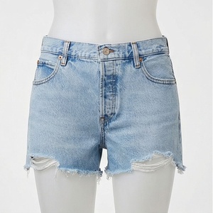 Shorts de Mezclilla Casuales Premium para Mujer, Estilo Boyfriend Desgastado y Roto, para Verano, Ajuste Cómodo, Color Personalizado - Product Image 1