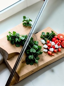 Couteaux de cuisine de chef japonais de luxe faits à la main en cuivre Damas, lame de 8 pouces, ambidextres, multi-usages, en résine, vente en gros - Product Image 4