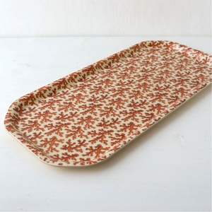 Bandeja Redonda de Esmalte Hecha a Mano con Estampado Floral, Bandeja Metálica Duradera para Alimentos, Bandeja de Café de Esmalte, Bandejas Decorativas al por Mayor - Product Image 3