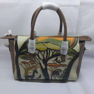 Personalizado al por mayor impreso árbol patrón de cuero genuino bolsos de mano estilo de las mujeres bolsos y accesorios - Product Image 2