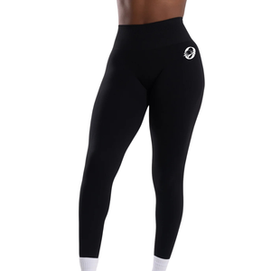 Legging noir taille haute moulant longueur genou sans couture pour femme, idéal pour la gym, le fitness, le yoga, l'entraînement et la course à pied, avec compression et extensibilité - Product Image 1