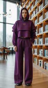 Conjunto Deportivo Morado para Mujer con Capucha, Top Corto de Manga Larga, Pantalones Anchos con Cintura Elástica, Corte Holgado Informal, Color Sólido - Product Image 5