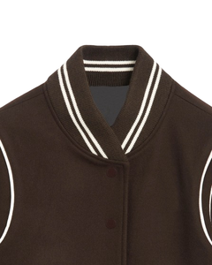 Chaqueta Varsity de Lana Vintage Personalizada OEM para Hombre, Talla Grande, Estilo Urbano, Nuevas Franjas en los Hombros, Bordado Chenille, Transpirable - Product Image 3