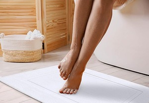 Tapis de bain antidérapant absorbant l'eau à motif personnalisé, lavable en machine, tapis tufté pour la douche - Product Image 3