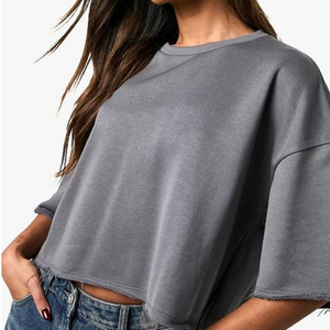 Camiseta Corta de Algodón 100% con Diseño Personalizado, Top Corto Liso para Mujer, Top Corto Transpirable con Hombros Caídos para Verano - Product Image 4