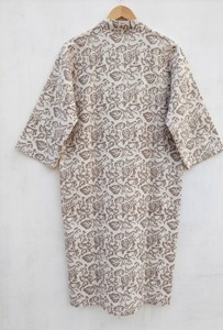 ชุดนอนผ้าฝ้ายพิมพ์ลายโบฮีเมียนสำหรับผู้หญิง ฤดูใบไม้ผลิ ฤดูร้อน ฤดูใบไม้ร่วง ชุดชายหาด คอตั้ง เรียบเนียน ยาวเต็มตัว - Product Image 2