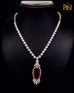 สร้อยคอรูปวงรีประดับทับทิมและเพชรแล็บโกรว์ ดีไซน์โดดเด่น ทองคำแท้ 9K 14K 18K ขายส่งจากโรงงานโดยตรง รับผลิตแบบ OEM ODM - Product Image 2