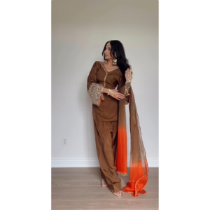 Conjunto de Top, Pantalón y Dupatta para Mujer con Elegante Bordado de Lentejuelas - Product Image 2