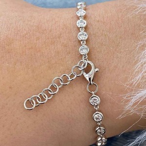 Pulsera Cubana de Plata 925 con Diamantes de Moissanita, Joyería Urbana, Pulsera de Diamantes de Moissanita para Mujer - Product Image 2