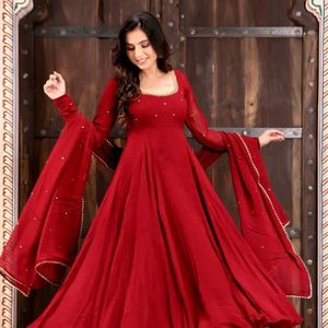 Salwar Kameez Tradicional Rojo de Georgette con Bordado de Lentejuelas y Pedrería, Conjunto Indio-Pakistaní para Mujer, Vestido de Fiesta y Boda de Secado Rápido - Product Image 4