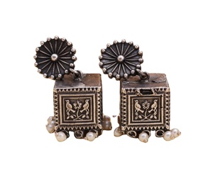 Boucles d'oreilles Jhumka en pierre oxydée, style vintage ethnique, pour mariage, luxe féminin, plaqué argent antique, vente en gros - Product Image 1
