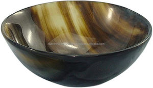 Cuenco para servir de cuerno de búfalo genuino pulido y hecho a mano para bodas y eventos de lujo - Product Image 3