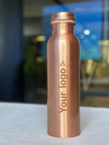 Handcrafted <b>Copper</b> Bottle with Elegant Hammered DesigneSmart Drinkware - Product Image 1