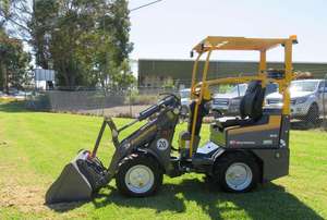 Minicargadoras Articuladas Eurotrac, Maquinaria para Movimiento de Tierras en Venta - Product Image 6