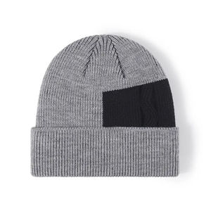 Gorros de lana cálidos para hombres y mujeres, gorros de punto suaves, sombreros de invierno acogedores, gorros elegantes y cómodos, gorros versátiles a la moda para días fríos - Product Image 1