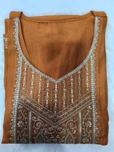 Kurti pour femmes en viscose et coton, coupe ample traditionnelle, longueur midi, orange, brodé, vêtements décontractés, vêtements de festival indiens, vêtements ethniques - Product Image 6