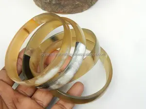 Conjunto de Pulseras y Brazaletes de Cuerno de Búfalo Hechos a Mano, Ecológicos, Modernos y Elegantes, Accesorio de Decoración para el Hogar - Product Image 2