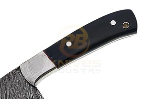 Couteau de chasse artisanal en acier Damas, lame pleine longueur, couteau de camping et d'extérieur à lame fixe avec poignée en corne de buffle - Product Image 5