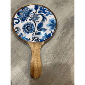 Bandeja Redonda para Pizza Hecha a Mano con Asa, Diseño Moderno, Bandejas de Madera para Servir, Aptas para Lavavajillas, Bandeja para Aperitivos para Suministros de Cafetería - Product Image 1