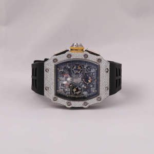 Elegante Reloj de Lujo Personalizado de Acero Inoxidable con Cristales VVS, Estilo Hip Hop, con Correa de Cuero para Hombre - Product Image 1