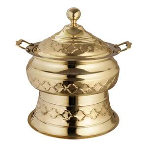 Estructura metálica elegante y lujosa que garantiza un rendimiento duradero, y su presencia con estilo enriquece cada celebración. - Product Image 5