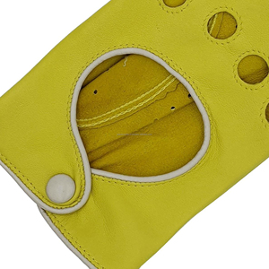 Gants de conduite en cuir de vachette de qualité supérieure pour hommes et femmes, antidérapants, perforés, doux, faits à la main, gants de mode au prix d'usine - Product Image 2