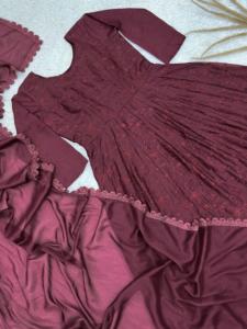 <b>Women</b> Traditional Maroon GEORGETTE Salwar Kameez Floor-Length REGULAR Fit Wedding Ethnic Wear India Pakistan Style - Product Image 4