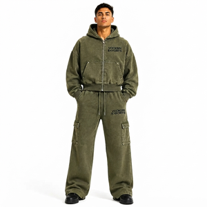 Ensemble survêtement homme Vocksin vintage vert olive avec sweat à capuche zippé et pantalon cargo ample en molleton de coton premium pour l'hiver - Product Image 1