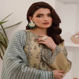 Venta de Eid, vestidos de trabajo bordados pesados indios y paquistaníes, Saari de tres piezas Salwar Kameez pakistaní e indio para mujer - Product Image 2