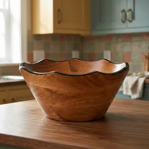 Bol à salade en bois avec bord ondulé noir, fait main, décoratif, pour fruits, salades, snacks, fruits secs, cuisine - Product Image 6