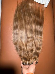 Extensiones de Cabello Indio 100% Natural Sin Procesar Remy con Cutículas Alineadas, Puntas Gruesas y Tejido Doble a Máquina, Todos los Colores, Extensiones Directas - Product Image 4