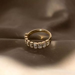 Emerald Cut Lab-Grown <b>Diamond</b> Engagement Wedding <b>Ring</b> 9 Carat Yellow Gold 14k Luxury IGI Certified Party - Product Image 1