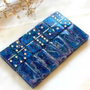 Juego de dominó de resina azul y morado, juego de fiesta, juego de dominó brillante - Product Image 1
