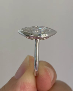 Anillo con incrustaciones de moissanita brillante de 2 quilates con corte marquesa para mujer, plata 925 original, para regalo de promesa de boda para amantes - Product Image 5