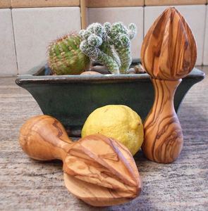 Squeezer Grips Wooden Lemon <b>Reamer</b> Daily Use Kitchenware Items Decorative Use Fast Shipping Natural Craft - Product Image 1