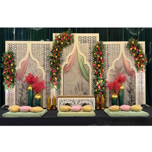 Elegantes Paneles Decorativos Islámicos Marroquíes Modernos con Corte Láser para Bodas, Ligeros, con Marco Metálico Personalizado en el Reino Unido, para Decoración de Entradas, Eventos y Recepciones - Product Image 1
