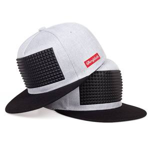 Gorra de Béisbol Unisex Azul Marino de Malla con Logotipo de Goma Blanca en Relieve, Ajustable, Estilo Casual - Product Image 1