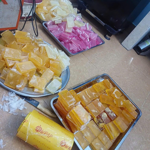 Savon à l'huile de coco fait main, collection de savons nettoyants pour les boutiques de cadeaux, service de distribution en gros pour les fabricants - Product Image 4