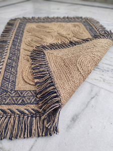 Tapis texturé 100 % laine de Nouvelle-Zélande bleu indigo, tufté à la main, motif tourbillon, bordure tribale à franges, antidérapant, lavable, moderne - Product Image 5