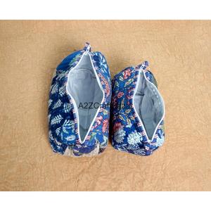 Ensemble de 3 trousses de maquillage et de voyage A2ZCraftBazar avec doublure rayée en coton écologique, fermeture éclair résistante et poignée - Product Image 6