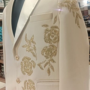 Veste Blazer en Laine Noire Brodée Fil Doré Motifs Soleil et Célestes, Unisexe, pour Soirée - Product Image 4
