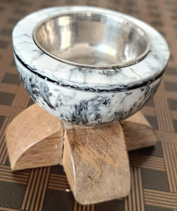 เตา bakhoor ขนาดเล็กทำจากเรซินและไม้สำหรับเป็นของขวัญงานแต่งงาน - Product Image 3