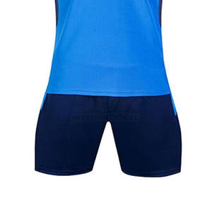 Prix de gros, respirant, léger, 100% polyester, uniforme de football unisexe de haute qualité, impression de logo personnalisée, créez votre propre design - Product Image 3